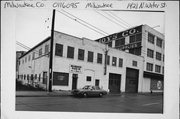 1421 N WATER ST 1421 N WATER ST, a Astylistic Utilitarian Building industrial bldg/manufacturing facility, built in Milwaukee, Wisconsin in 1895.
