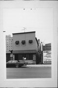 1607 W WELLS ST, a Commercial Vernacular tavern/bar, built in Milwaukee, Wisconsin in .