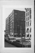 425 E WISCONSIN AVE, a Romanesque Revival large office building, built in Milwaukee, Wisconsin in 1892.