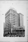 231 W WISCONSIN AVE, a Neoclassical/Beaux Arts large office building, built in Milwaukee, Wisconsin in 1907.