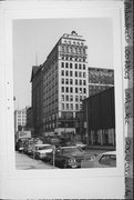 236 W WISCONSIN AVE (AKA 720 N OLD WORLD 3RD ST), a Late Gothic Revival large office building, built in Milwaukee, Wisconsin in 1924.