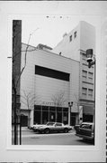 321 W WISCONSIN AVE, a Commercial Vernacular large retail building, built in Milwaukee, Wisconsin in 1980.