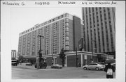 611 W WISCONSIN AVE, a Contemporary lodging-hotel, built in Milwaukee, Wisconsin in 1968.