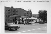 2502 W WISCONSIN AVE, a Commercial Vernacular gas station/service station, built in Milwaukee, Wisconsin in 1950.