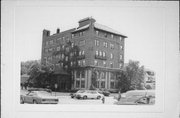 3950 N FARWELL AVE, a Spanish/Mediterranean Styles apartment/condominium, built in Shorewood, Wisconsin in 1928.