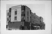 4001-4015 N OAKLAND AVE, a Art Deco apartment/condominium, built in Shorewood, Wisconsin in 1930.