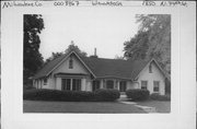 1850 N 74TH ST, a Arts and Crafts house, built in Wauwatosa, Wisconsin in 1915.