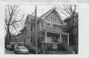 416 N BUTLER ST, a Queen Anne house, built in Madison, Wisconsin in 1905.