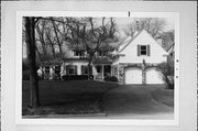 2525 N HARDING BLVD, a Colonial Revival/Georgian Revival house, built in Wauwatosa, Wisconsin in 1937.