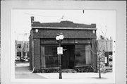 7515 HARWOOD AVE, a Twentieth Century Commercial small office building, built in Wauwatosa, Wisconsin in 1915.