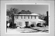 9032 JACKSON PARK BLVD, a Colonial Revival/Georgian Revival house, built in Wauwatosa, Wisconsin in 1941.