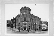 7610 & 7616 W STATE ST, a Early Gothic Revival tavern/bar, built in Wauwatosa, Wisconsin in 1899.