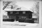 6167 WASHINGTON CIR, a Prairie School house, built in Wauwatosa, Wisconsin in 1924.