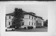 10431 WATERTOWN PLANK RD, a Spanish/Mediterranean Styles nursing home/sanitarium, built in Wauwatosa, Wisconsin in 1922.