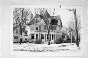 2163 WAUWATOSA AVE, a Queen Anne house, built in Wauwatosa, Wisconsin in 1896.
