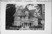 2163 WAUWATOSA AVE, a Queen Anne house, built in Wauwatosa, Wisconsin in 1896.