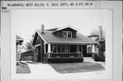1977-1979 S 81ST ST, a Bungalow house, built in West Allis, Wisconsin in 1914.