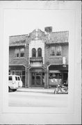 7519-7529 W BECHER ST, a Spanish/Mediterranean Styles large retail building, built in West Allis, Wisconsin in 1929.