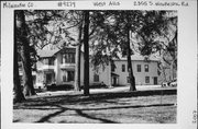 2855 S WAUKESHA RD, a Italianate house, built in West Allis, Wisconsin in 1876.