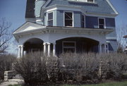 802 PARK AVE, a Queen Anne house, built in Beloit, Wisconsin in 1895.