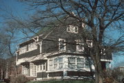 617-617 1/2 BLUFF ST, a Arts and Crafts house, built in Beloit, Wisconsin in 1911.
