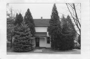 1817 Park St, a Side Gabled house, built in Middleton, Wisconsin in 1893.
