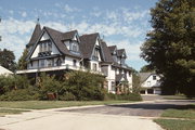 708 WASHINGTON ST, a Queen Anne house, built in Edgerton, Wisconsin in 1902.