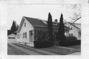 7010 Hubbard Ave, a Bungalow house, built in Middleton, Wisconsin in 1925.