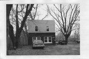 7015 Hubbard Ave, a Commercial Vernacular, built in Middleton, Wisconsin in 1931.