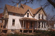 409 W ROLLIN ST, a Queen Anne house, built in Edgerton, Wisconsin in 1894.