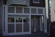 17 W MAIN ST, a Queen Anne small retail building, built in Evansville, Wisconsin in 1903.