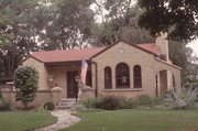 1129 COLUMBUS CIR, a Spanish/Mediterranean Styles house, built in Janesville, Wisconsin in 1927.