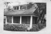 211 LAKELAWN PL., a Bungalow house, built in Madison, Wisconsin in 1914.