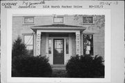 3216 N PARKER DR, a Greek Revival house, built in Janesville, Wisconsin in 1846.