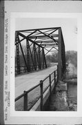 LEEDLE MILL RD (ON SPRING CREEK ABOUT 1 MI W OF 138), a NA (unknown or not a building) overhead truss bridge, built in Union, Wisconsin in 1916.