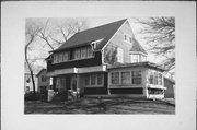 617-617 1/2 BLUFF ST, a Arts and Crafts house, built in Beloit, Wisconsin in 1911.