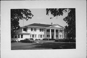 2101 FREEMAN PARKWAY, a Colonial Revival/Georgian Revival house, built in Beloit, Wisconsin in 1900.