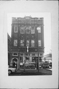 512 E GRAND AVE, a Commercial Vernacular large retail building, built in Beloit, Wisconsin in 1926.