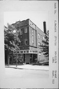 512 E GRAND AVE, a Commercial Vernacular large retail building, built in Beloit, Wisconsin in 1926.