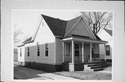 1116 HARRISON AVE, a Side Gabled house, built in Beloit, Wisconsin in 1900.