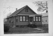 1714 PORTER AVE, a Bungalow house, built in Beloit, Wisconsin in 1910.