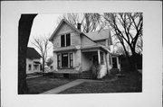 341 VERNON AVE, a Queen Anne house, built in Beloit, Wisconsin in 1892.