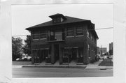 802 REGENT ST, a Other Vernacular grocery store/supermarket, built in Madison, Wisconsin in 1923.