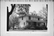 Vanderlyn, Nate, House, a Building.