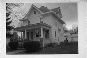 205 W CHURCH ST, a American Foursquare house, built in Evansville, Wisconsin in 1911.
