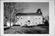 134 GROVE ST, a Colonial Revival/Georgian Revival house, built in Evansville, Wisconsin in 1922.