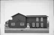 155 E MAIN ST, a Gabled Ell lodging-hotel, built in Evansville, Wisconsin in 1878.