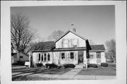 284 E MAIN ST, a Greek Revival house, built in Evansville, Wisconsin in .