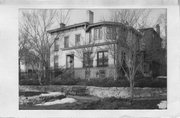 102 E GORHAM ST / 411 N Pinckney St, a Italianate house, built in Madison, Wisconsin in 1853.