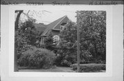 18 S ATWOOD AVE, a Shingle Style house, built in Janesville, Wisconsin in 1915.